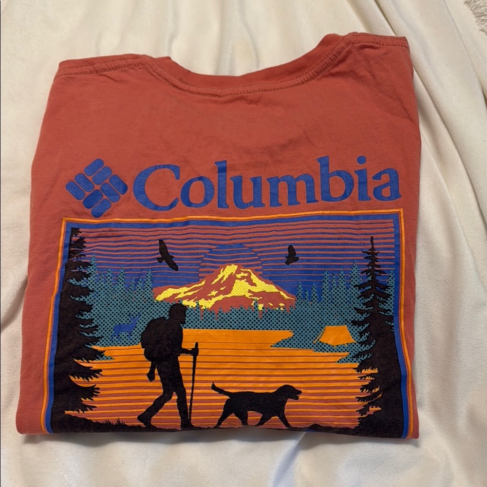 Columbia Rust Graphic Tee - Short Sleeve